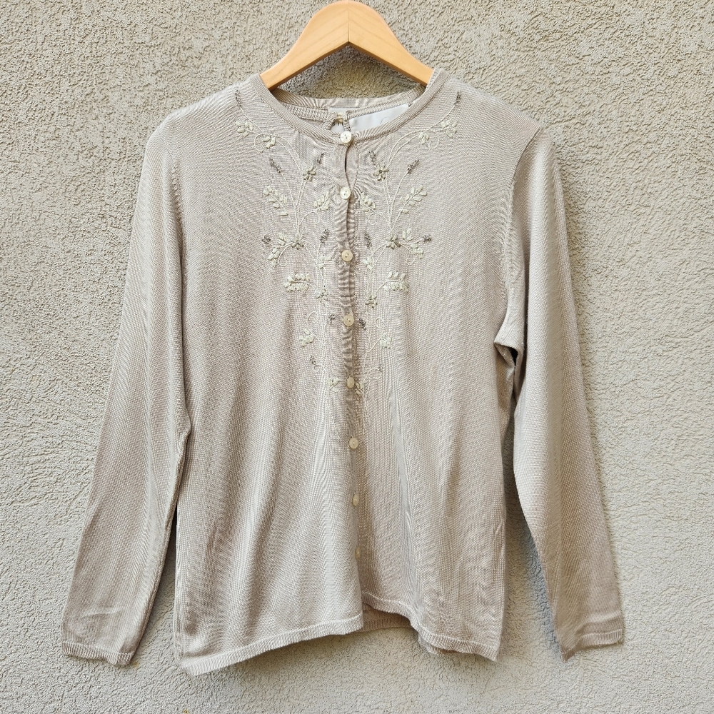 SILK LORE Women's Sweater Set Medium Beige 100% Silk Floral Embroidered